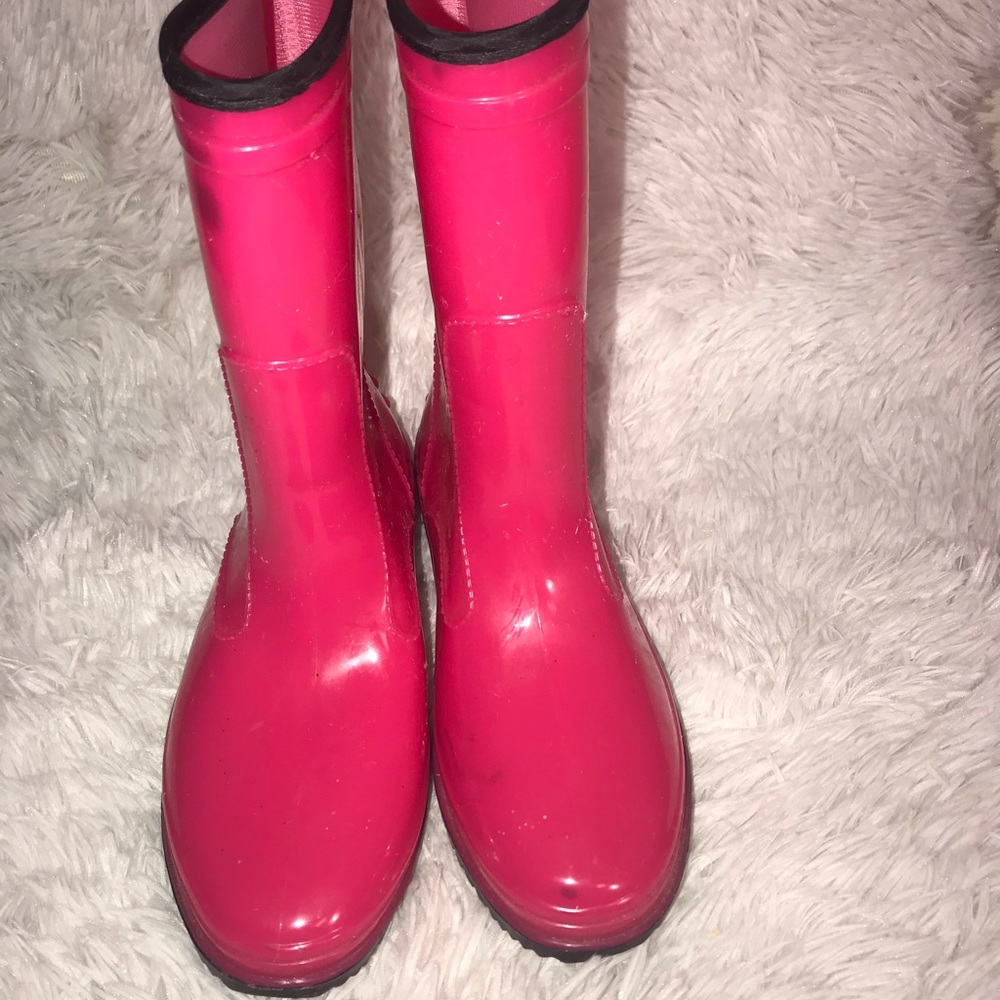 Rain boots